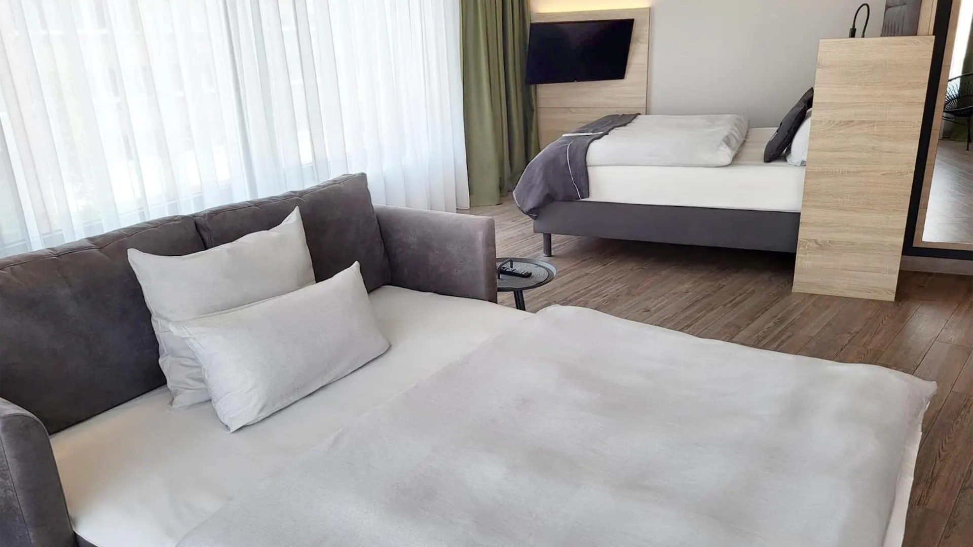 Holiday Inn - The Niu, Crusoe Bremen Airport By Ihg Deutschland