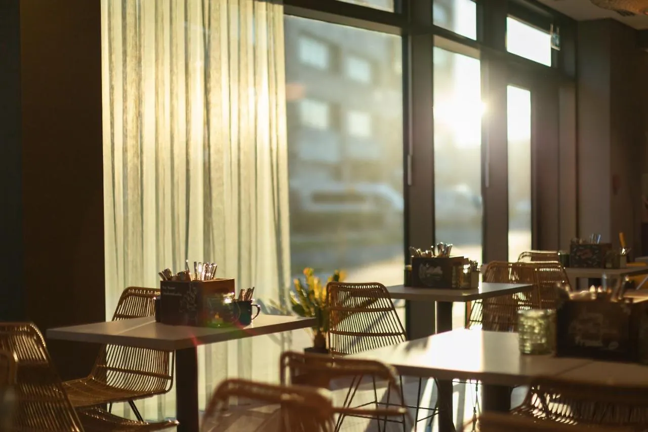 Holiday Inn - The Niu, Crusoe Bremen Airport By Ihg 3*,  Tyskland